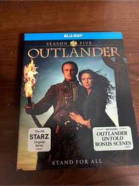 Outlander Season Five Blu-ray - Blue & Black Cover